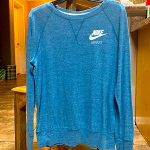 Nike long sleeve shirt